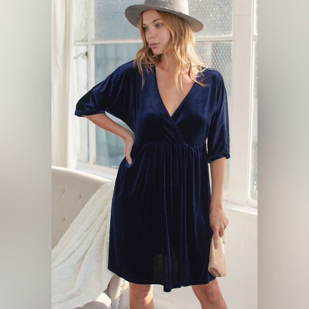 Chicsoul velvet touch navy blue v-neck dress pleated waist 3XL plus size